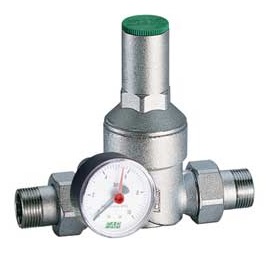 Редуктор давления FAR 1/2" НР/НР с манометром FA 2815 12